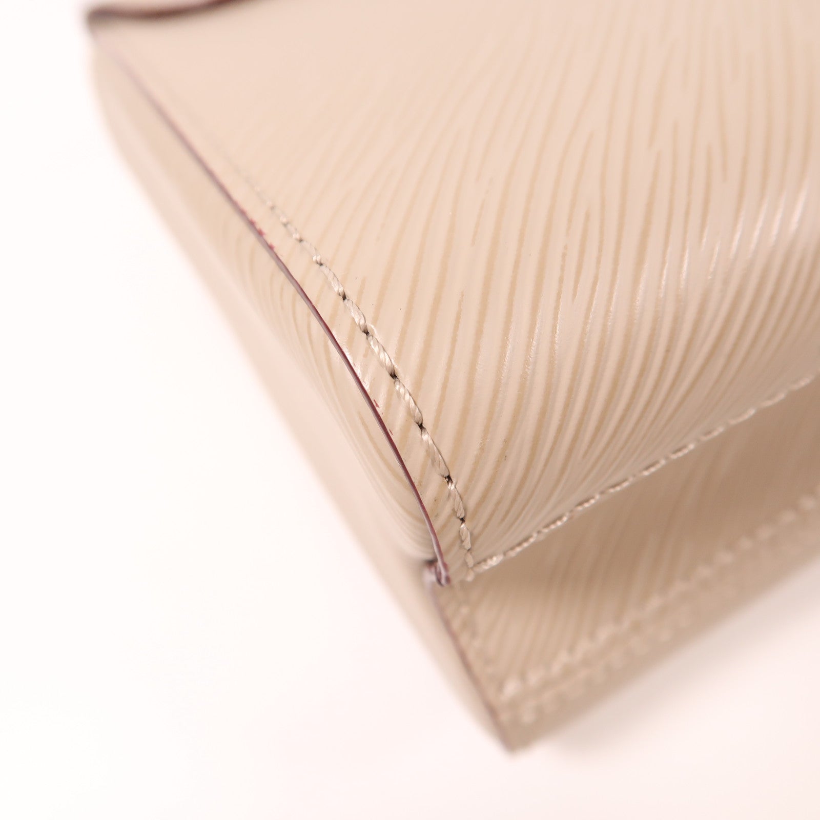LOUIS VUITTON LV GHW Twist MM Chain Shoulder Bag M21112 Epi Beige