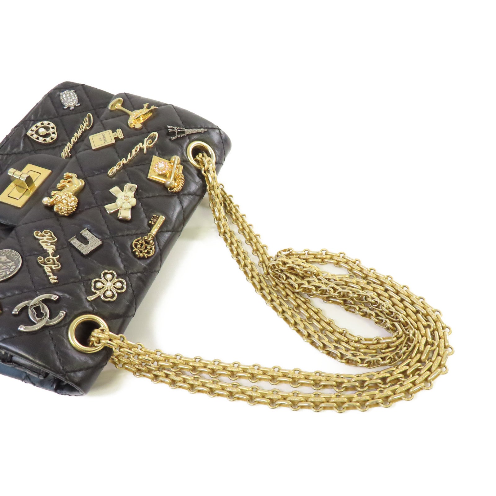 CHANEL 菱格牛皮皮革Lucky Charm 2.55 Chain Shoulder Bag金扣鏈帶肩背袋黑色