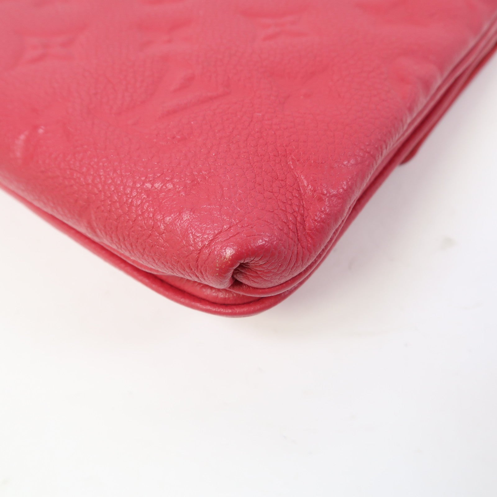 LOUIS VUITTON Monogram Empreinte Twice金扣肩背袋紅色