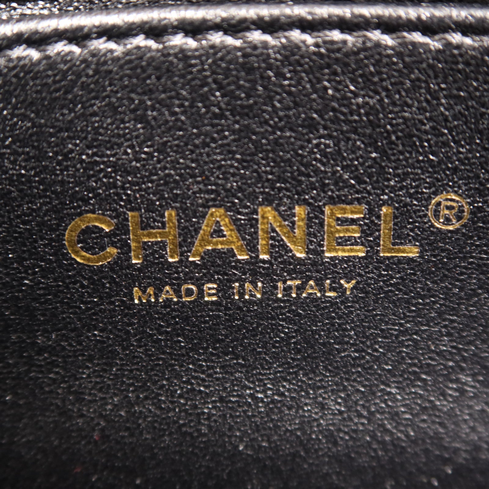 CHANEL 牛皮皮革Boy 20金扣鏈帶肩背袋