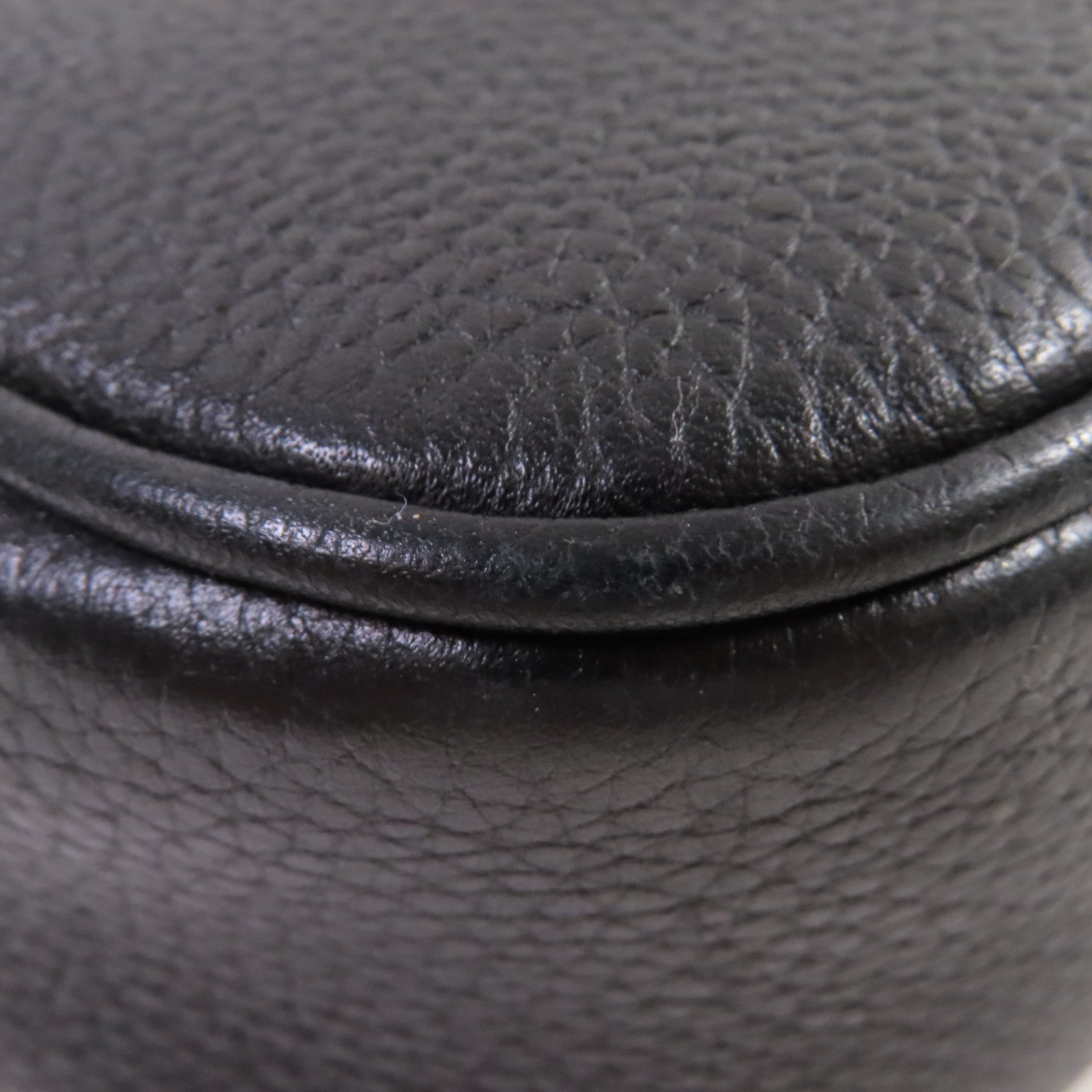 GUCCI 牛皮皮革Soho Small Disco Shoulder Bag金扣肩背袋黑色
