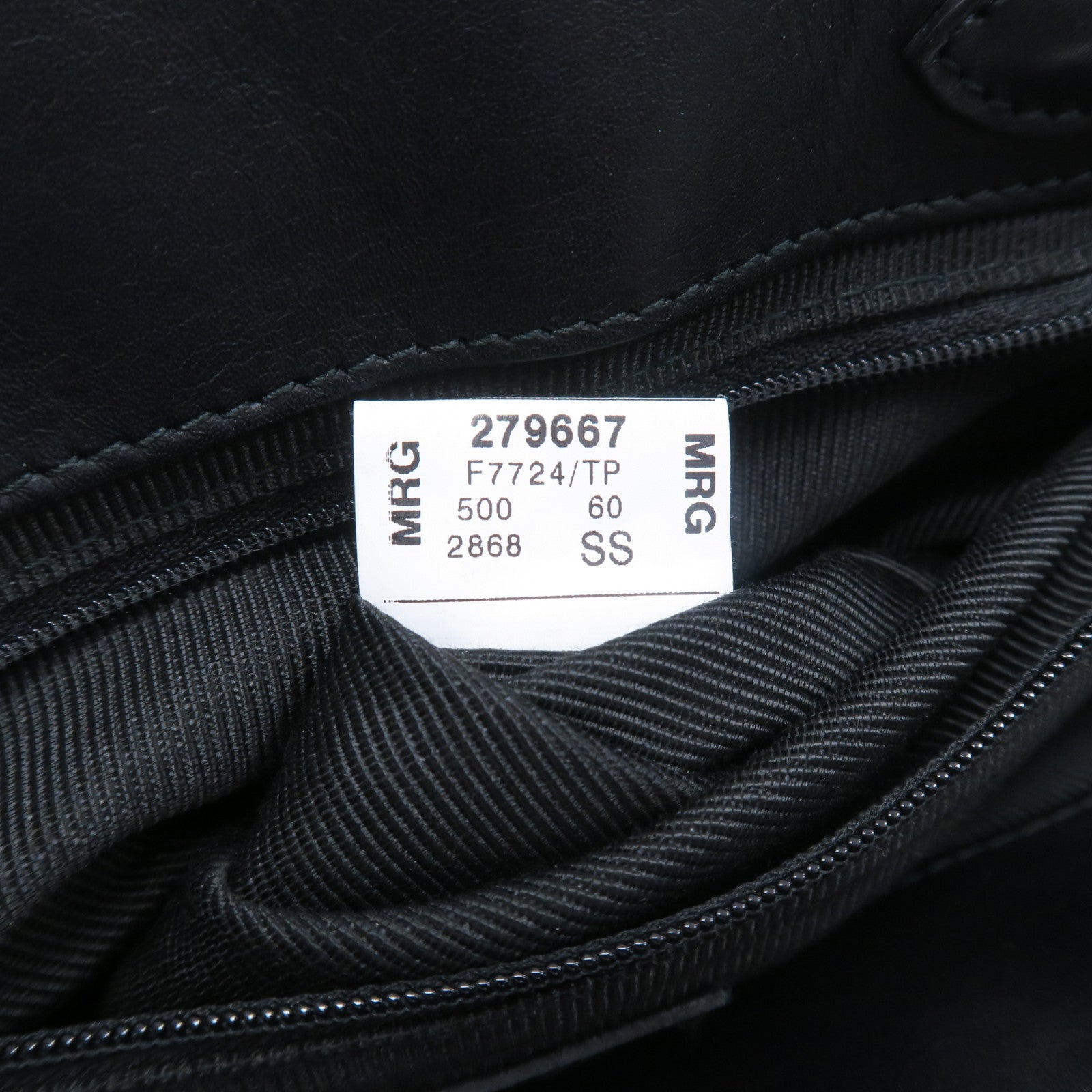 Furla 牛皮皮革Backpack銀扣鏈帶背包黑色