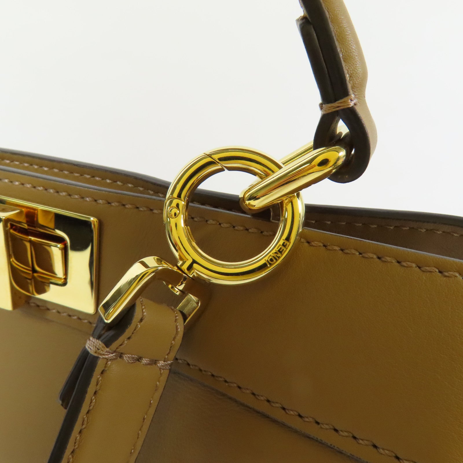 FENDI 牛皮皮革Peekaboo金扣手挽肩背兩用袋