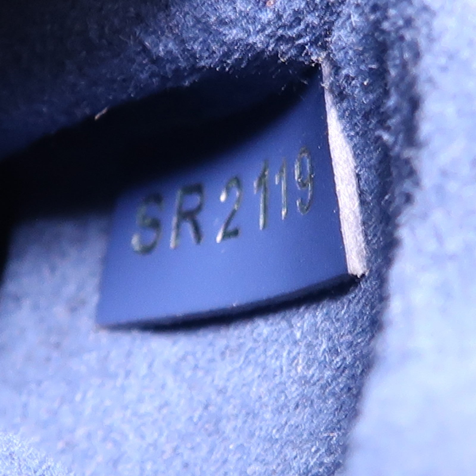 LOUIS VUITTON 【激減優惠】Epi Neo Noe BB銀扣手挽肩背兩用袋