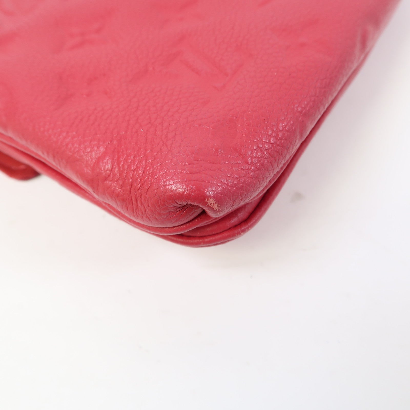 LOUIS VUITTON Monogram Empreinte Twice金扣肩背袋紅色