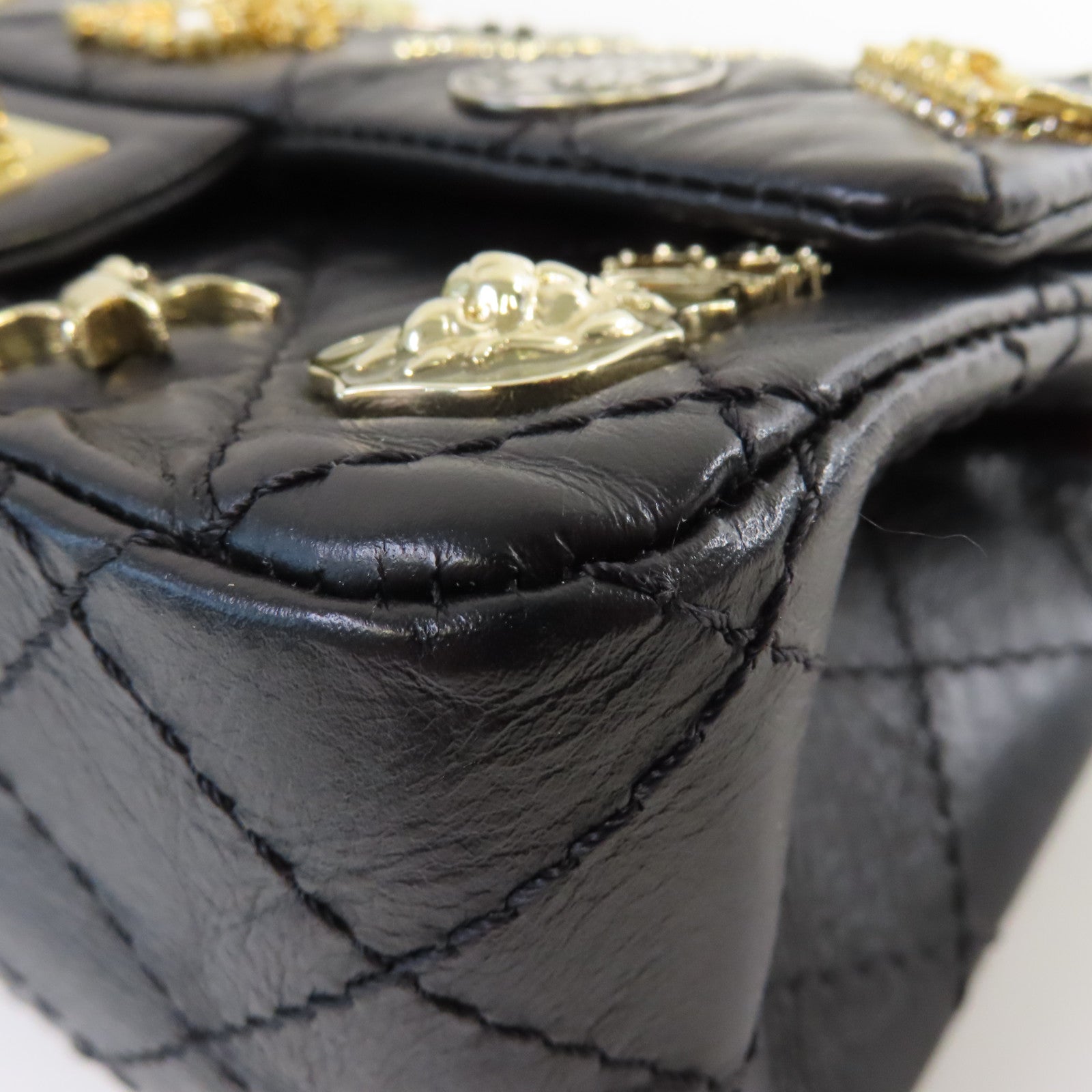 CHANEL 菱格牛皮皮革Lucky Charm 2.55 Chain Shoulder Bag金扣鏈帶肩背袋黑色