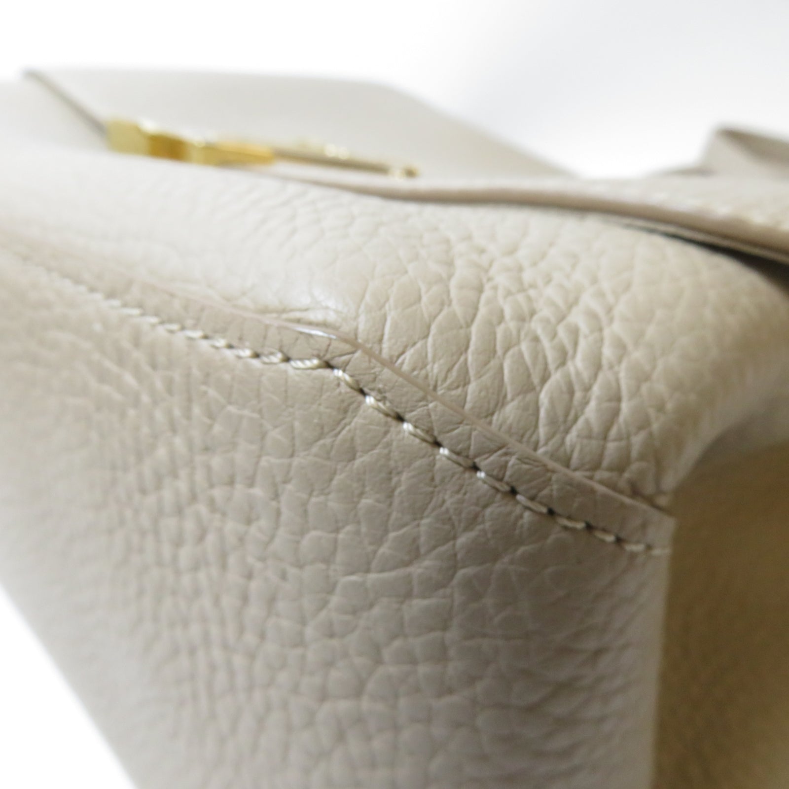 LOUIS VUITTON 【激減優惠】牛皮皮革Volta金扣手挽肩背兩用袋米色