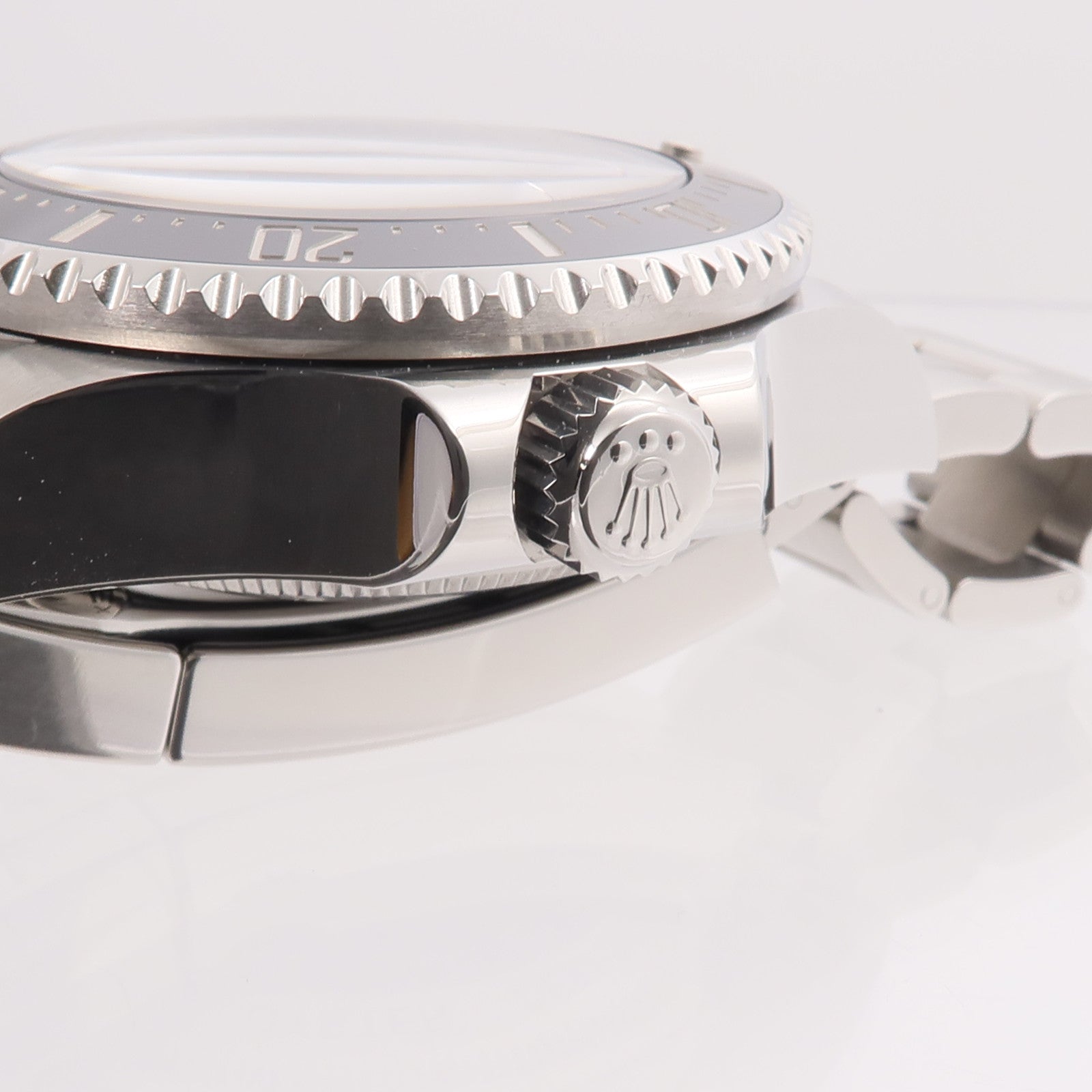 ROLEX Sea-Dweller Deepsea 116660
