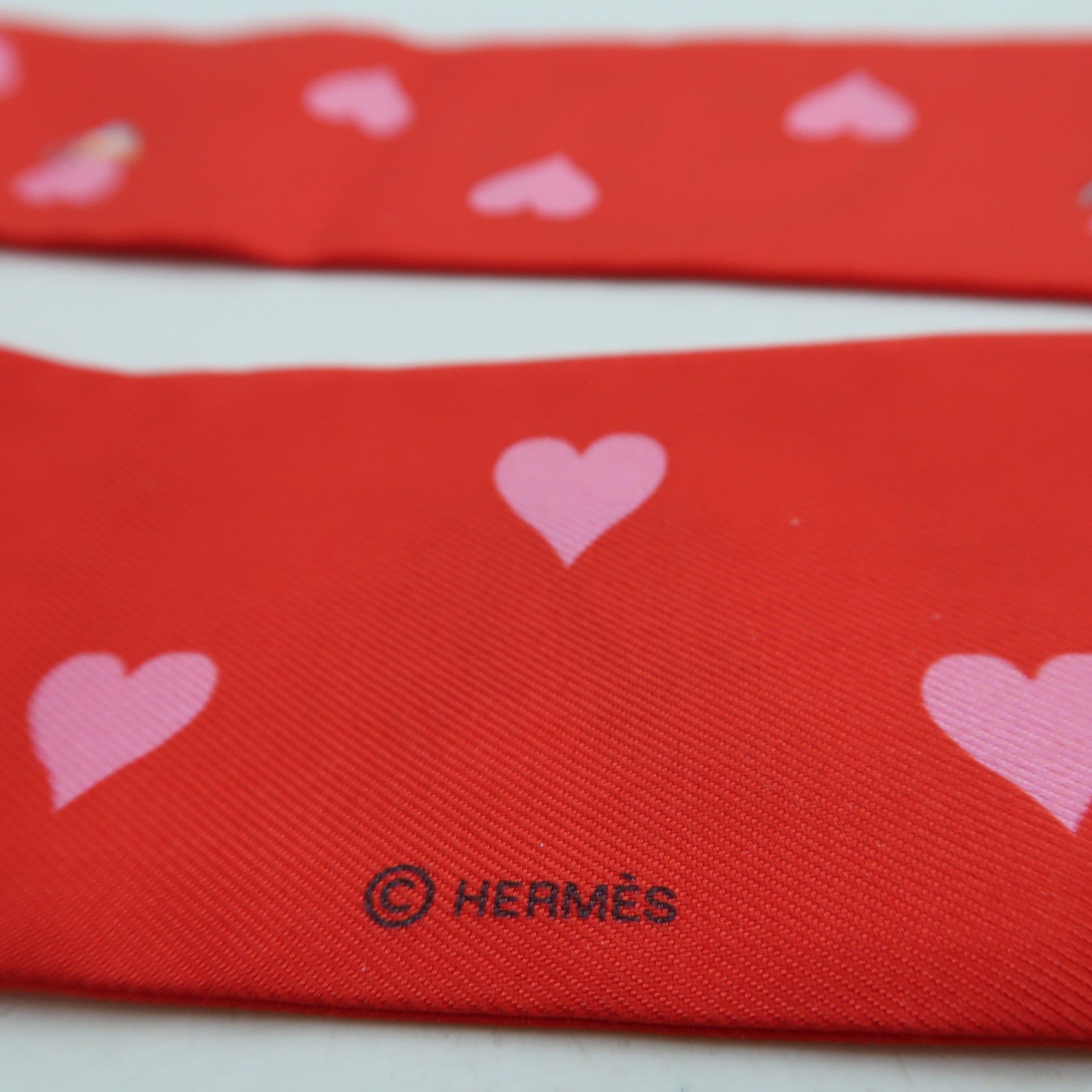 HERMES 【激減優惠】絲質Valentine's Twilly絲巾粉紅色/紅色