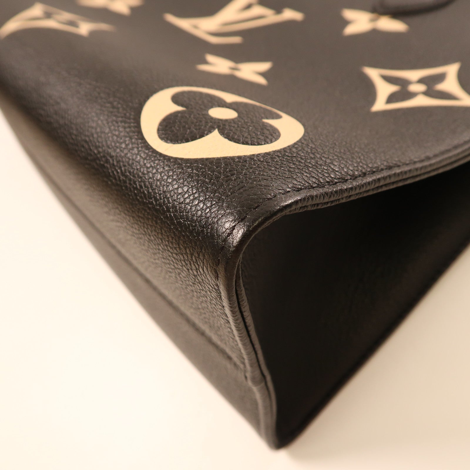 LOUIS VUITTON Monogram Empreinte OnTheGo MM金扣手挽肩背兩用袋