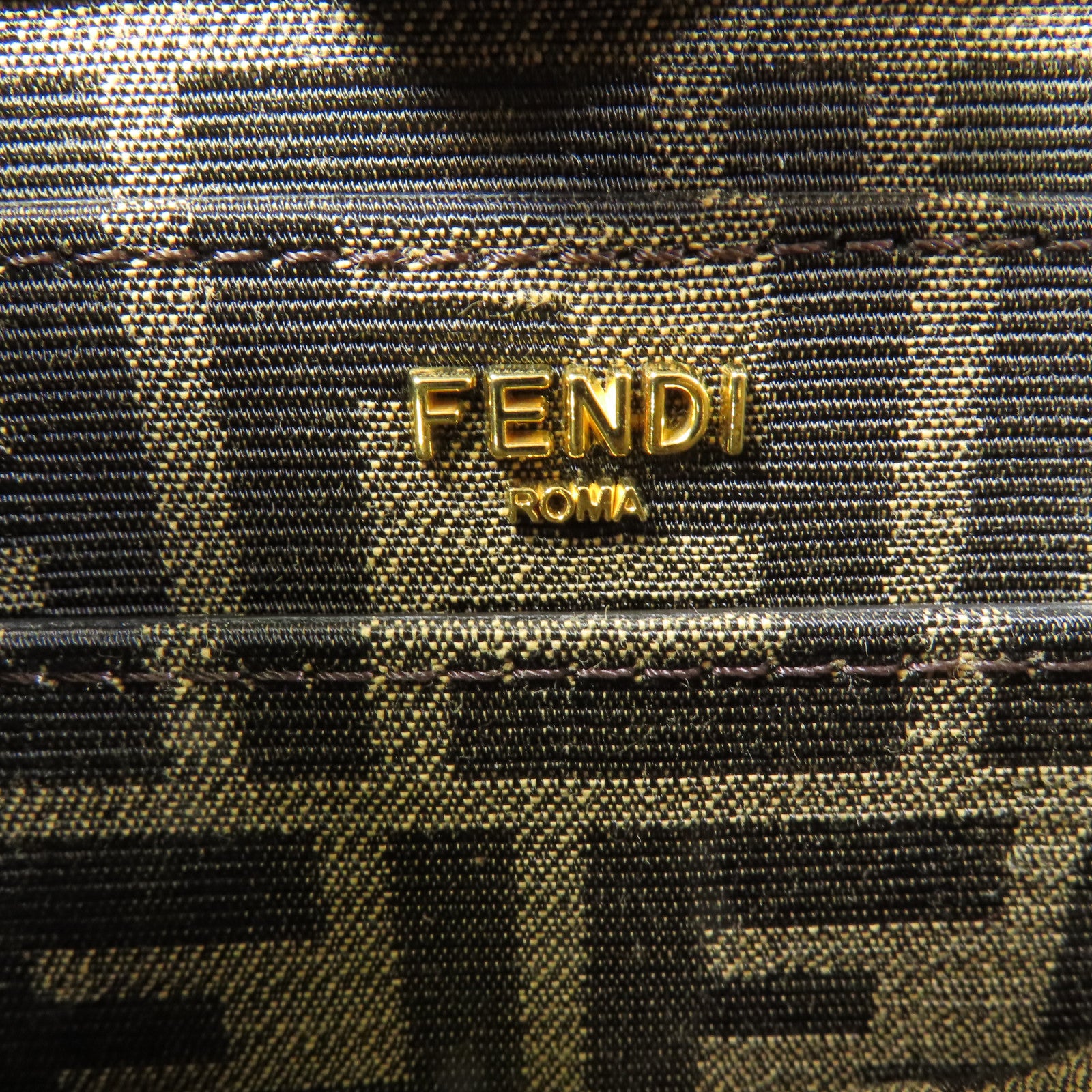 FENDI 牛皮皮革Peekaboo金扣手挽肩背兩用袋