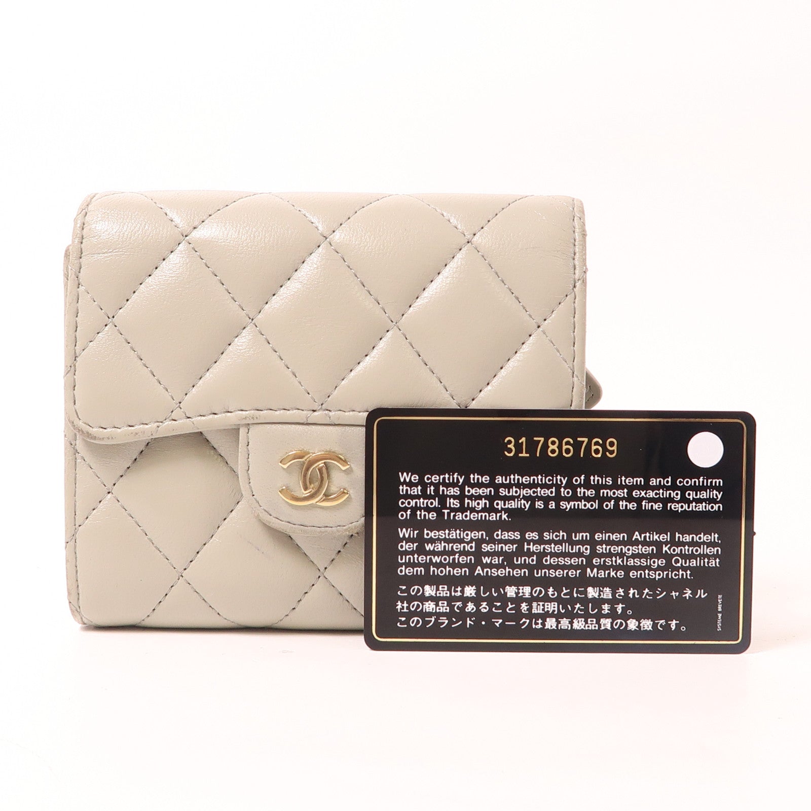 CHANEL 羊皮皮革Wallet金扣錢包