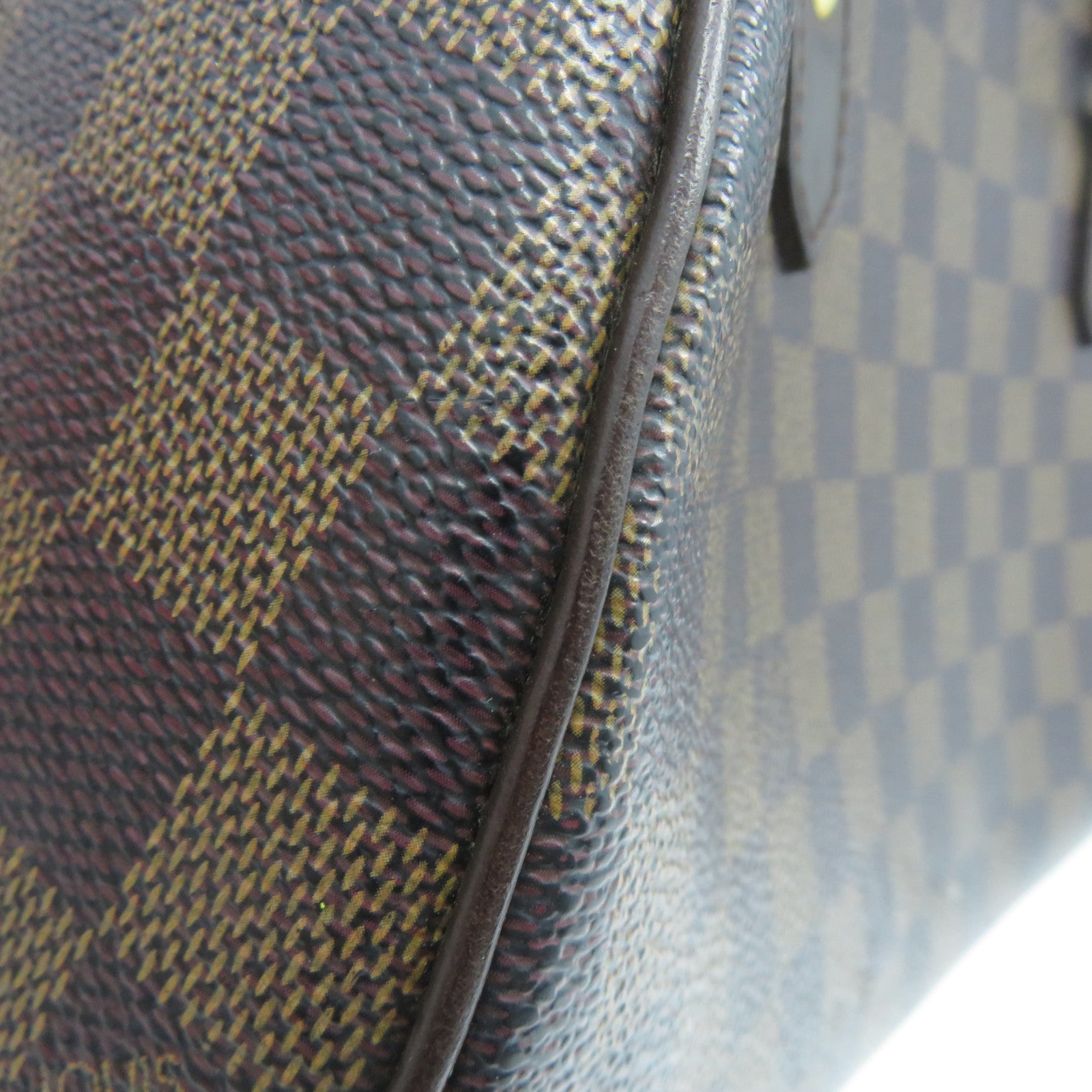LOUIS VUITTON Damier Rivera MM金扣手挽袋啡色