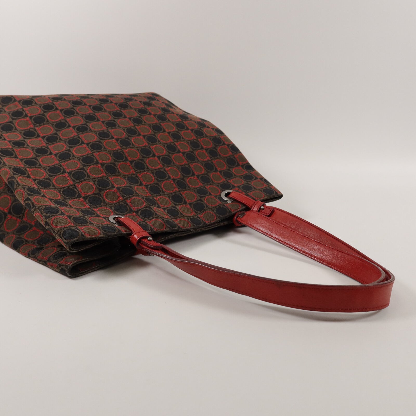 Salvatore Ferragamo 帆布Gancini Tote Bag手挽袋