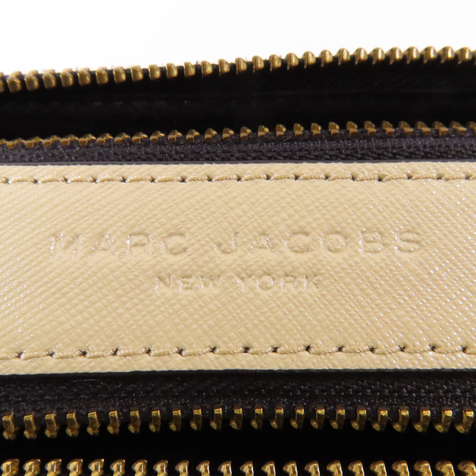 MARC JACOBS 牛皮皮革Snapshot金扣肩背袋