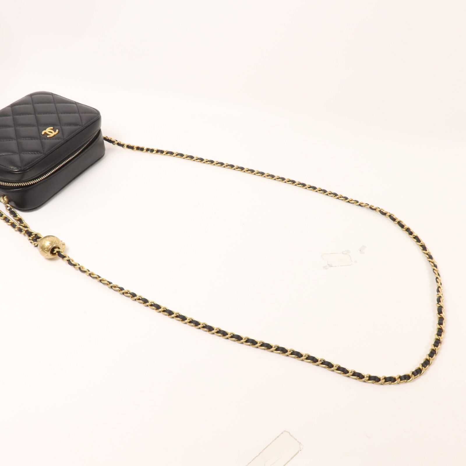 CHANEL 羊皮皮革Mini Vanity with Gold Ball鏈帶肩背袋