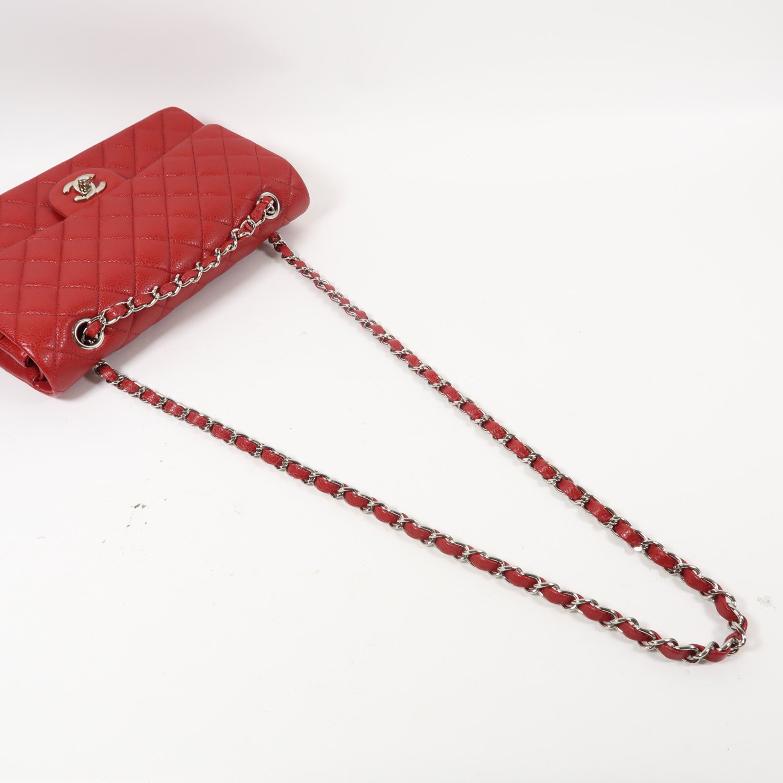 CHANEL 菱格Caviar皮革Classic Flap 25銀扣鏈帶肩背袋紅色