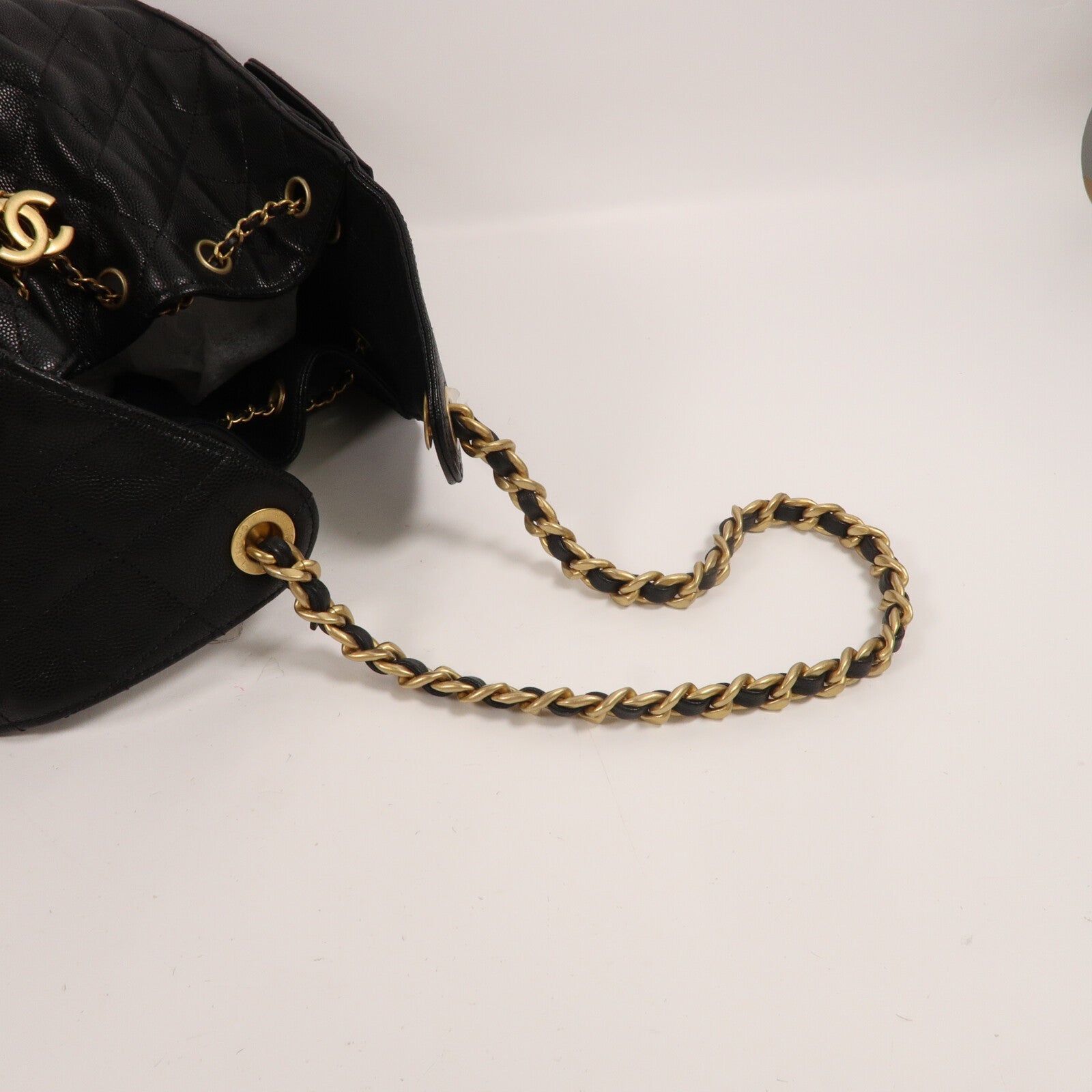 CHANEL 牛皮皮革Chanel 25 Small鏈帶肩背袋