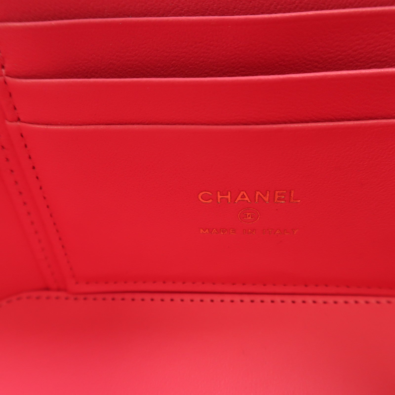 CHANEL 【激減優惠】羊皮皮革Vanity Case金扣鏈帶肩背袋