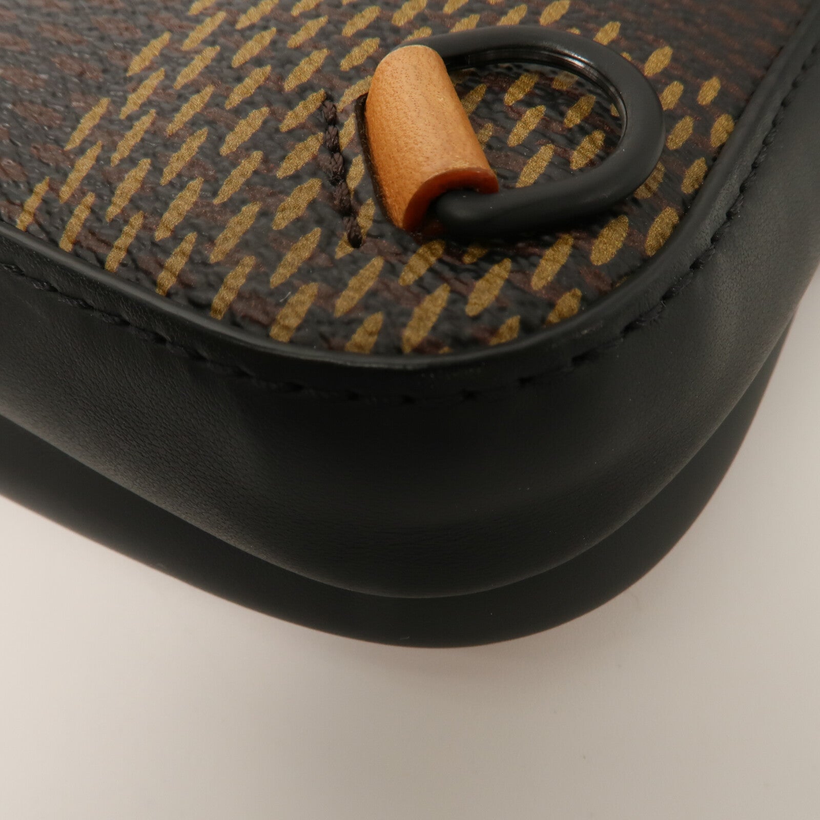 LOUIS VUITTON Damier Giant LV×NIGO Amazon Sling Bag肩背袋