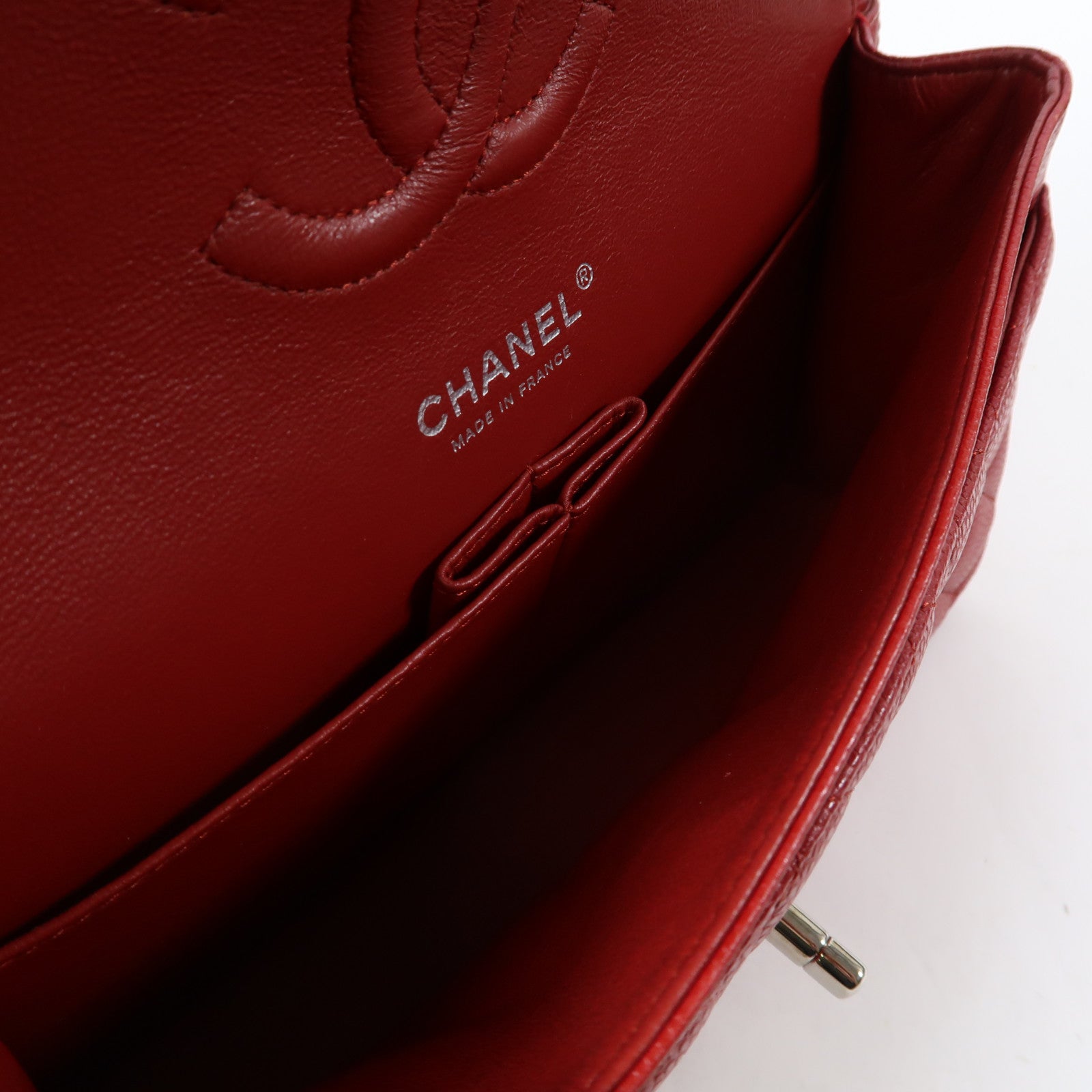 CHANEL 菱格Caviar皮革Classic Flap 25銀扣鏈帶肩背袋紅色