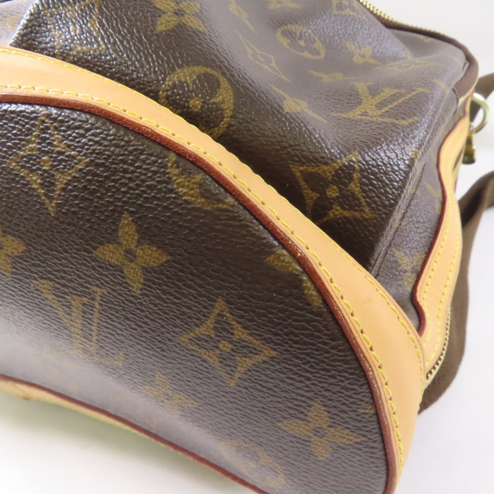 LOUIS VUITTON Monogram Sac Bosphore金扣背包啡色