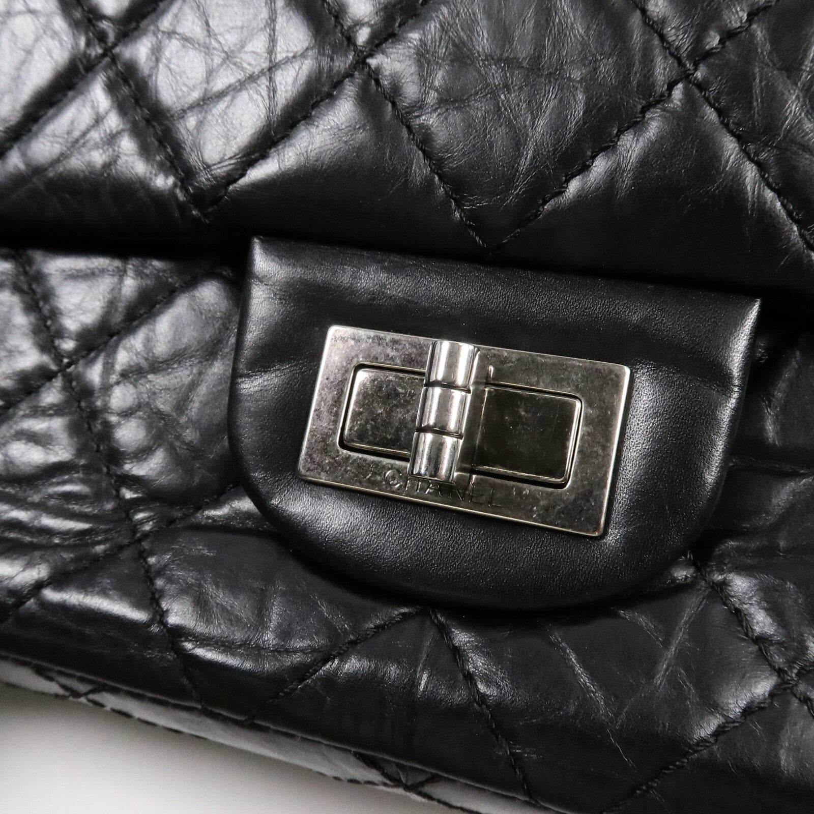 CHANEL 牛皮皮革Chanel 2.55 Large鏈帶肩背袋