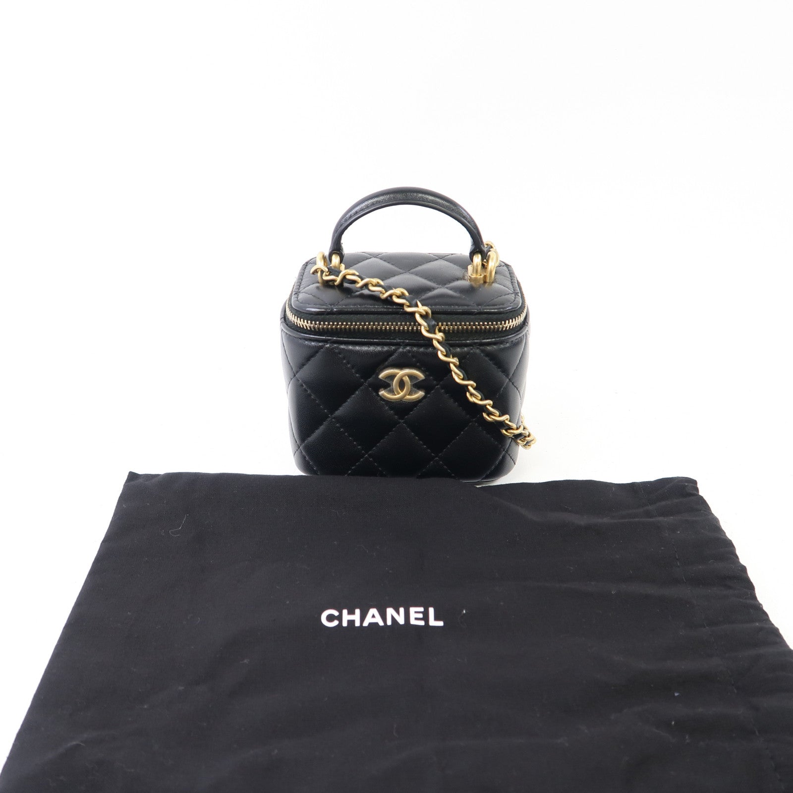 CHANEL 菱格羊皮皮革Vanity Case金扣鏈帶肩背袋黑色