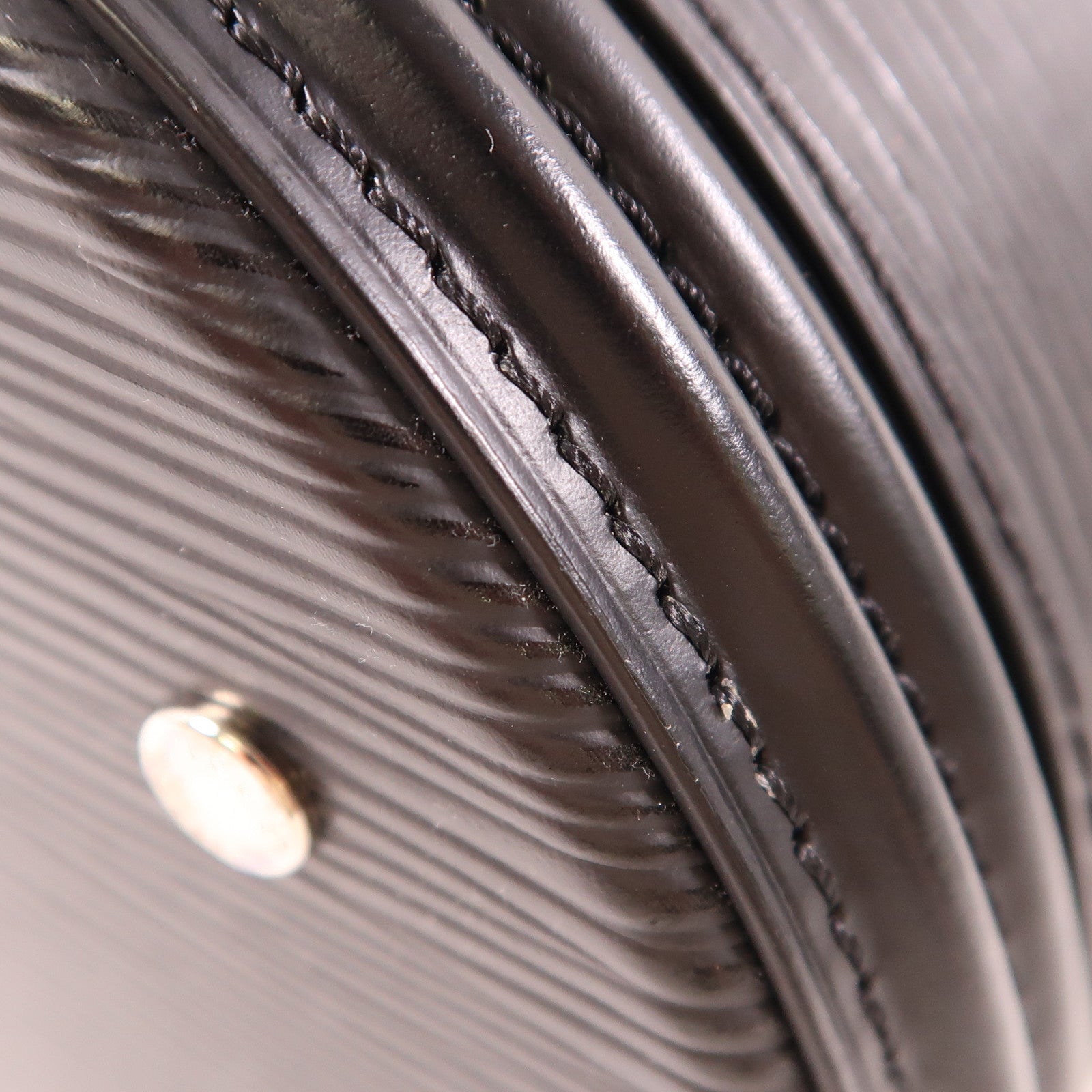 LOUIS VUITTON Epi Cannes銀扣手挽肩背兩用袋