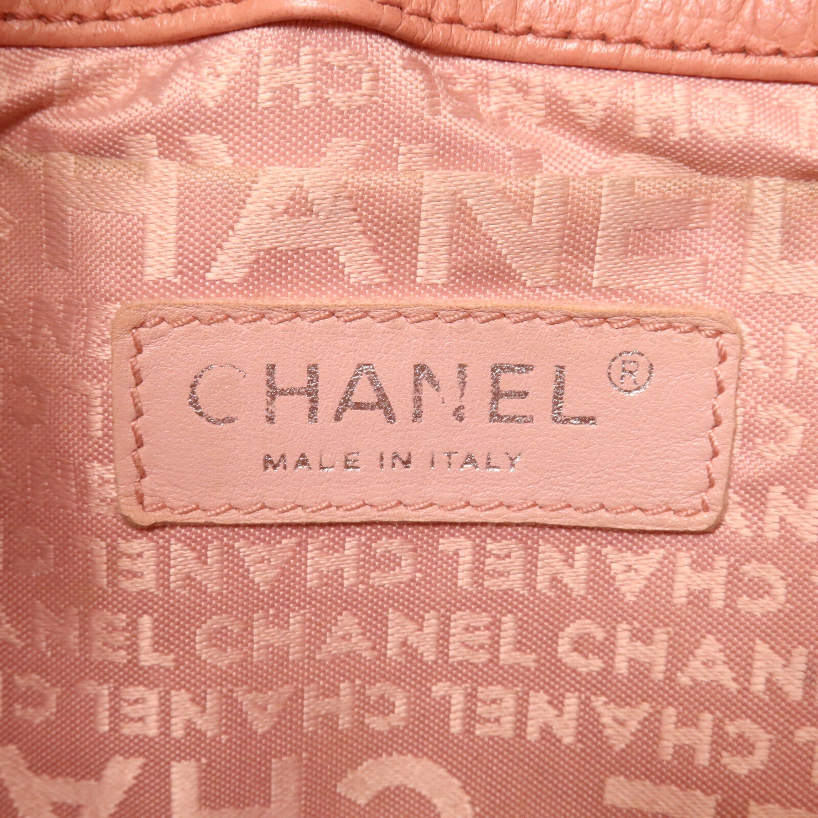 CHANEL 牛皮皮革Mademoiselle Lock鏈帶肩背袋