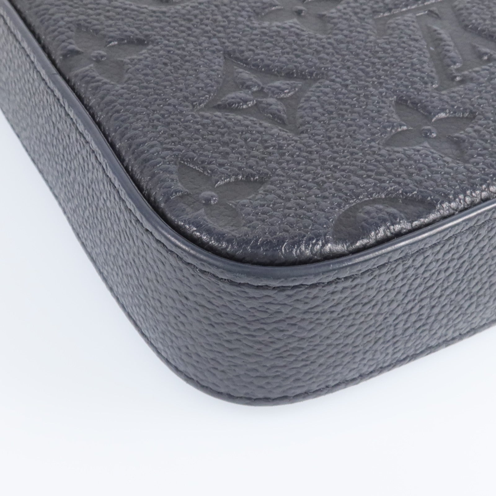LOUIS VUITTON Monogram Empreinte Felicie Pochette金扣鏈帶肩背袋