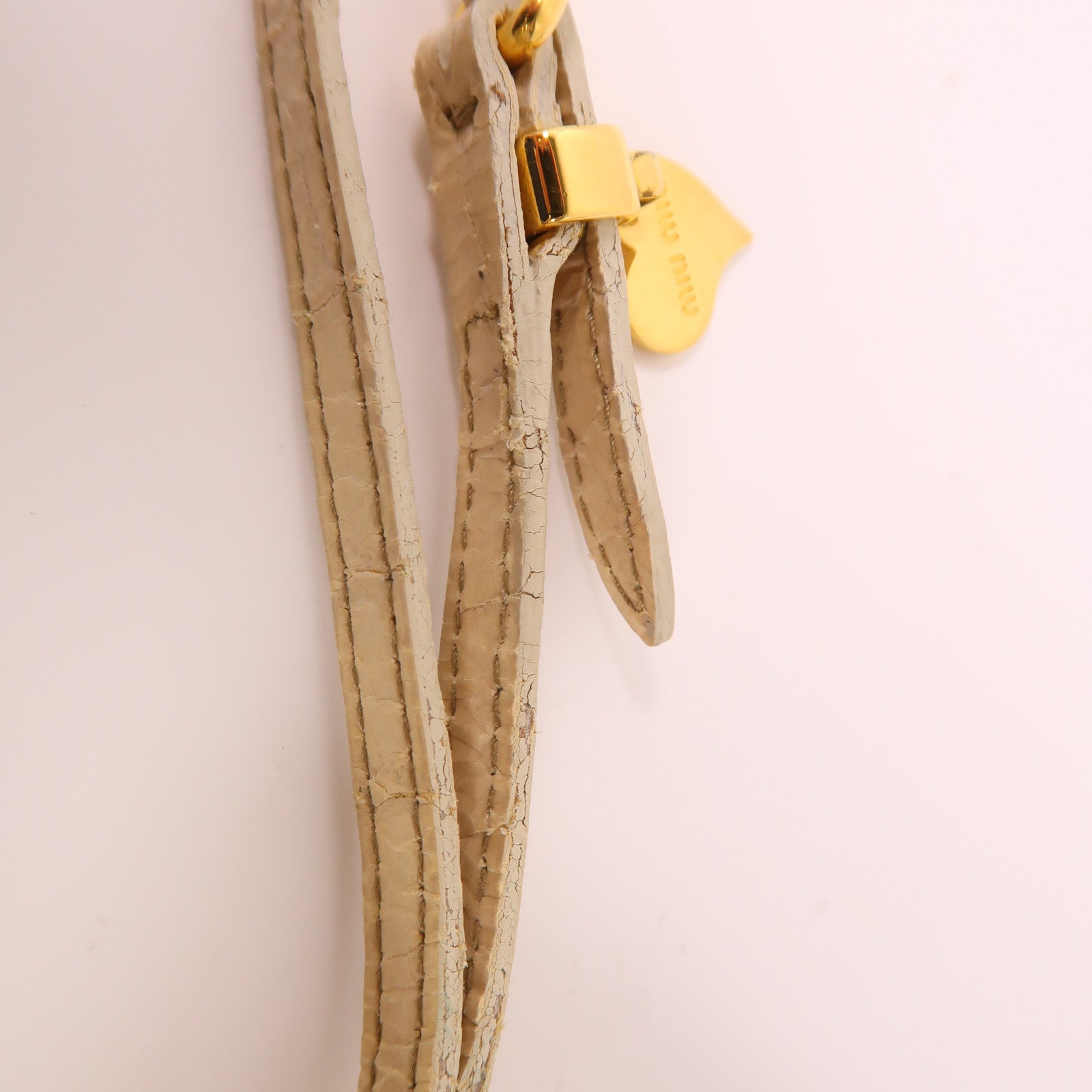 Miu Miu 牛皮皮革Hand Bag金扣手拿包