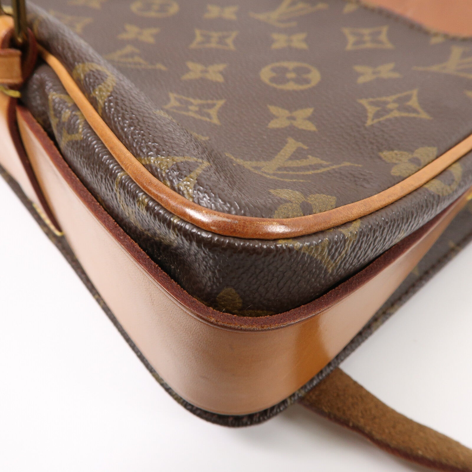 LOUIS VUITTON Monogram Cartouchiere MM肩背袋