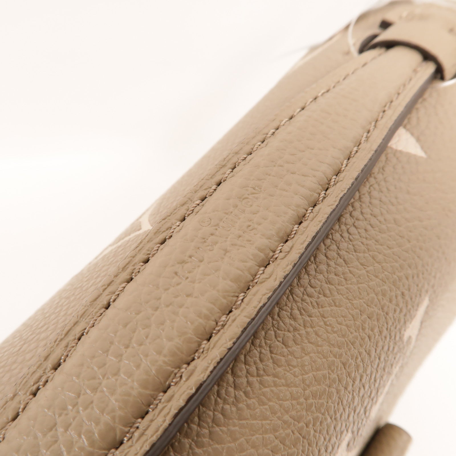 LOUIS VUITTON Monogram Empreinte Pochette Metis East West金扣手挽肩背兩用袋