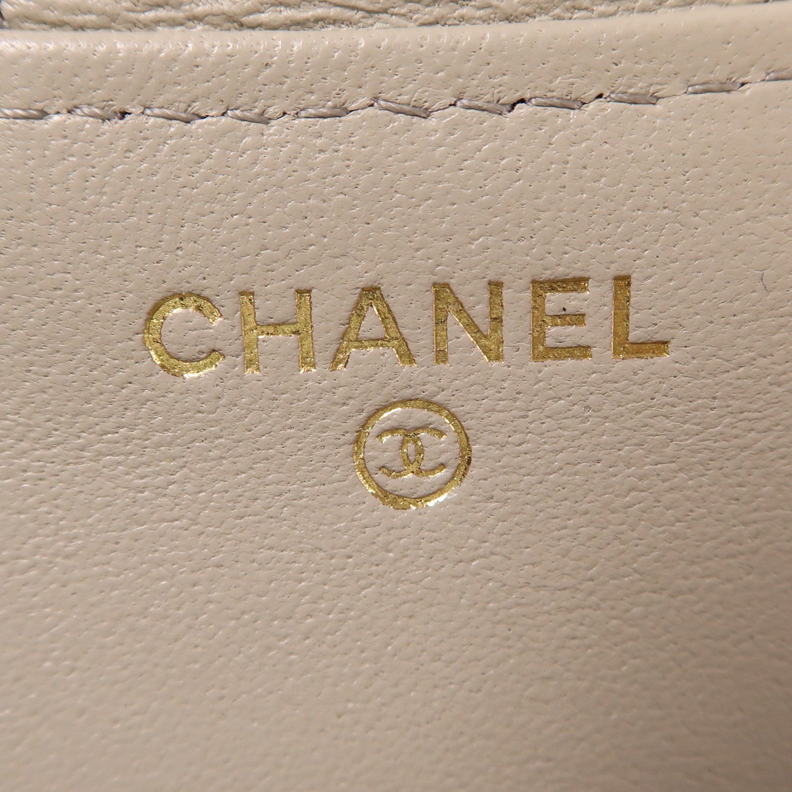 CHANEL 羊皮皮革Wallet金扣錢包