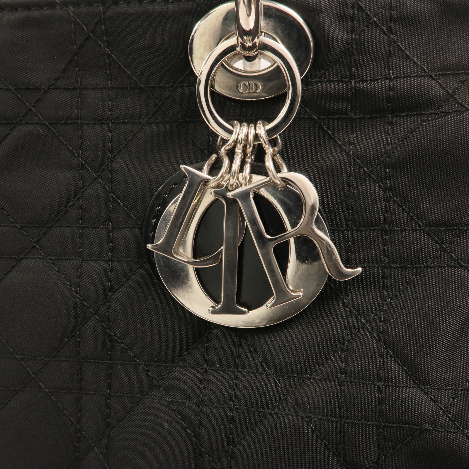 Dior 尼龍Lady Dior銀扣手挽袋