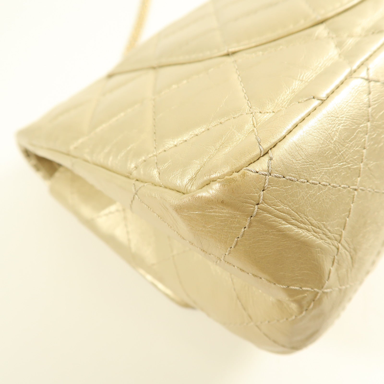 CHANEL 牛皮皮革Jumbo 2.55金扣鏈帶肩背袋