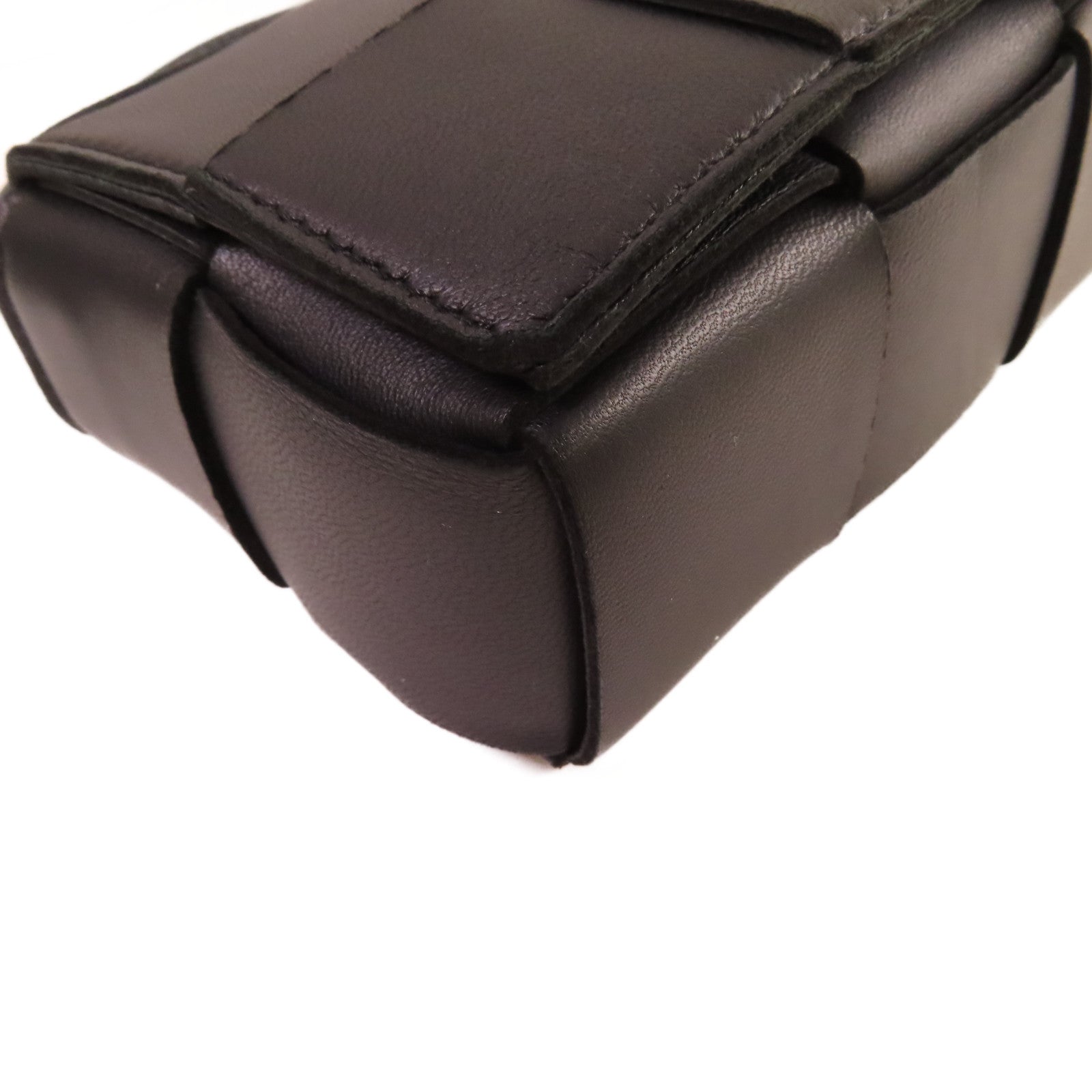 BOTTEGA VENETA 皮革Candy Cassette Shoulder Bag肩背袋黑色