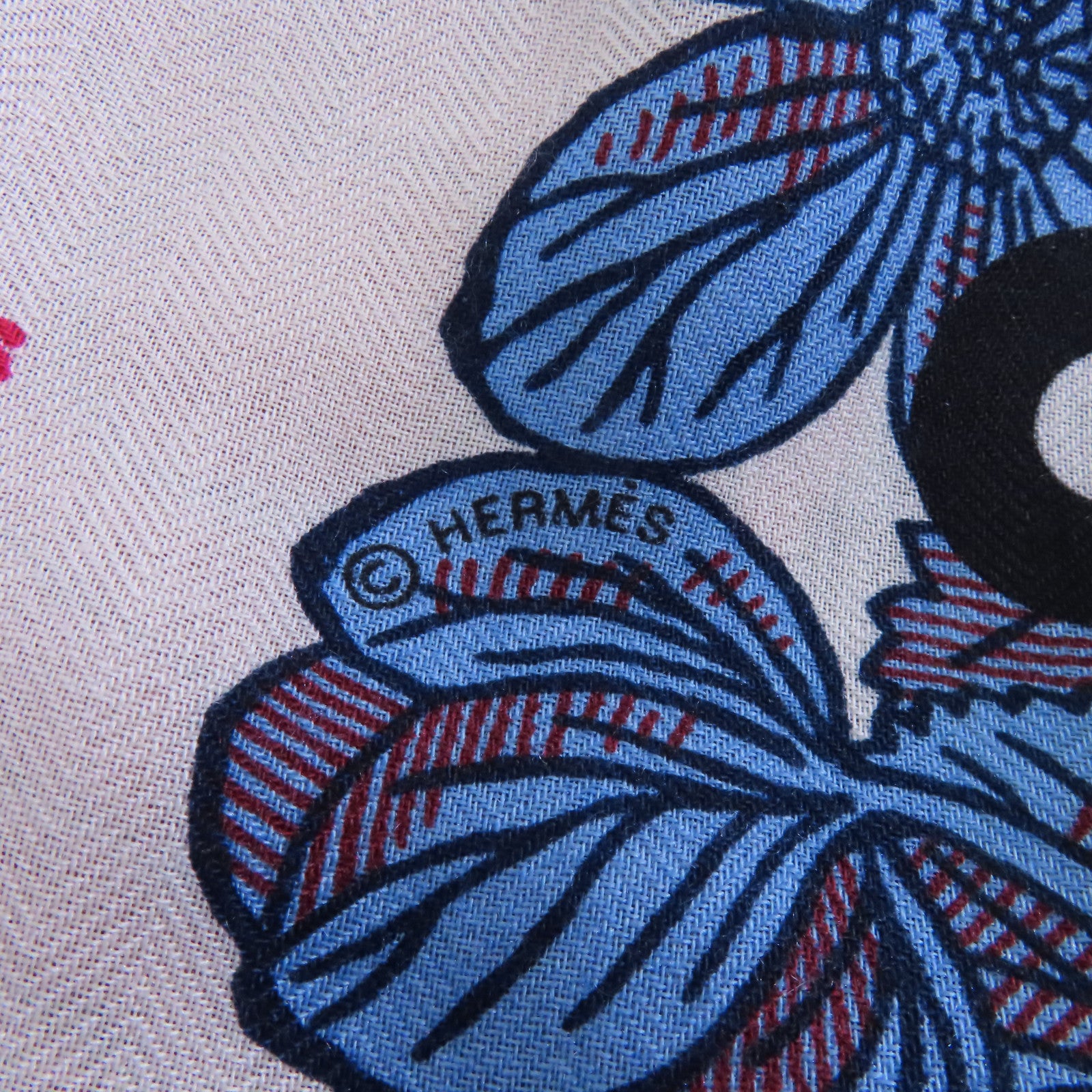 HERMES 羊絨/絲質Scarf圍巾白色/多色