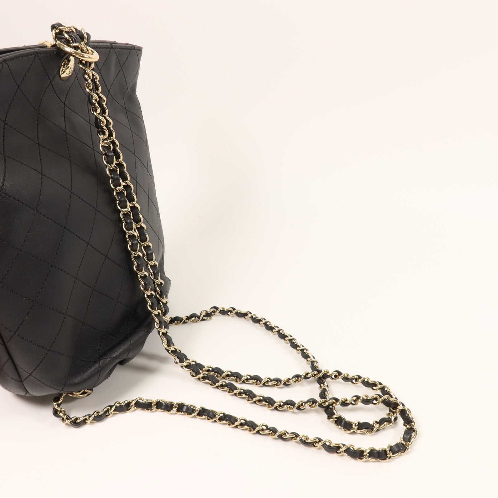 CHANEL 牛皮皮革Backpack背包