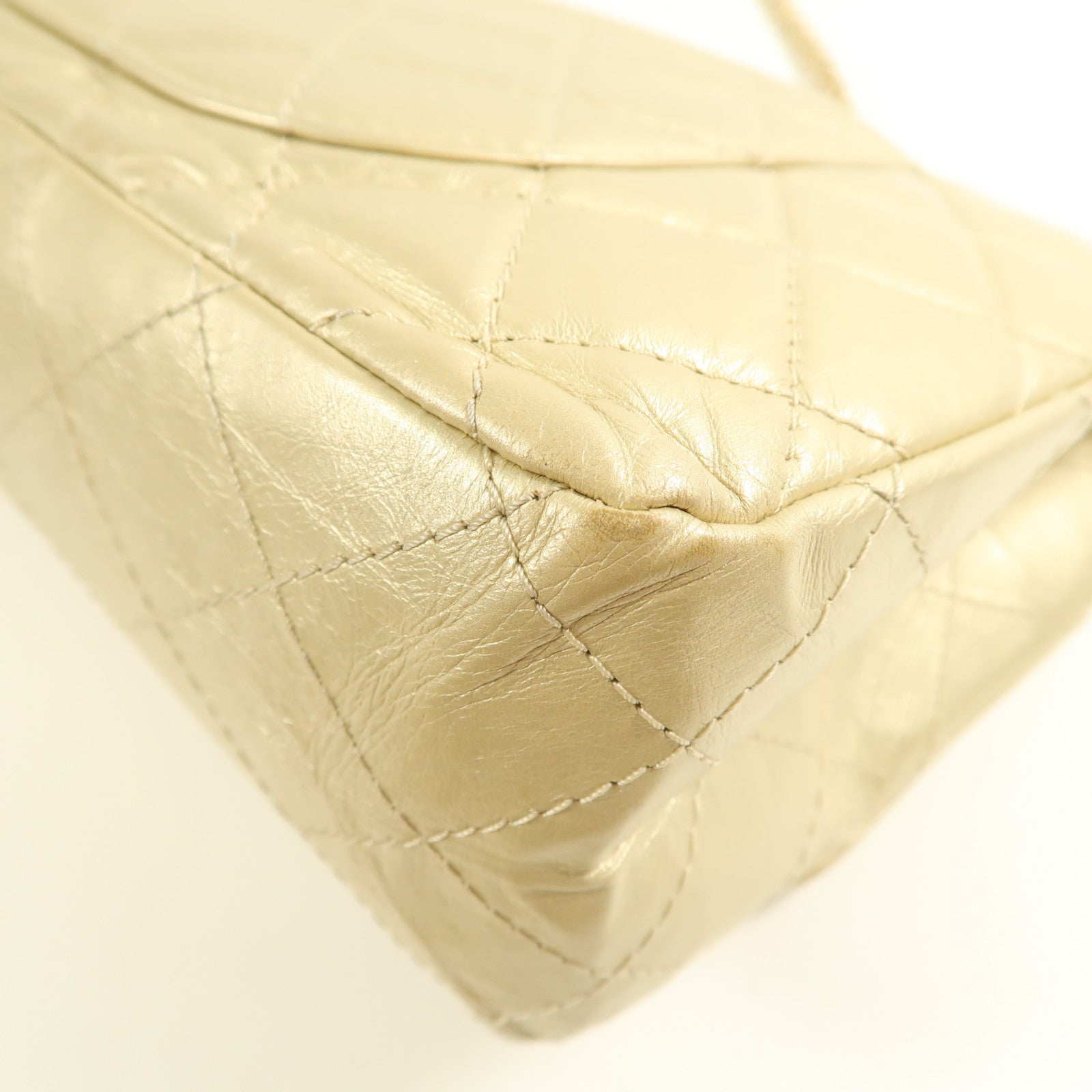 CHANEL 牛皮皮革Jumbo 2.55金扣鏈帶肩背袋