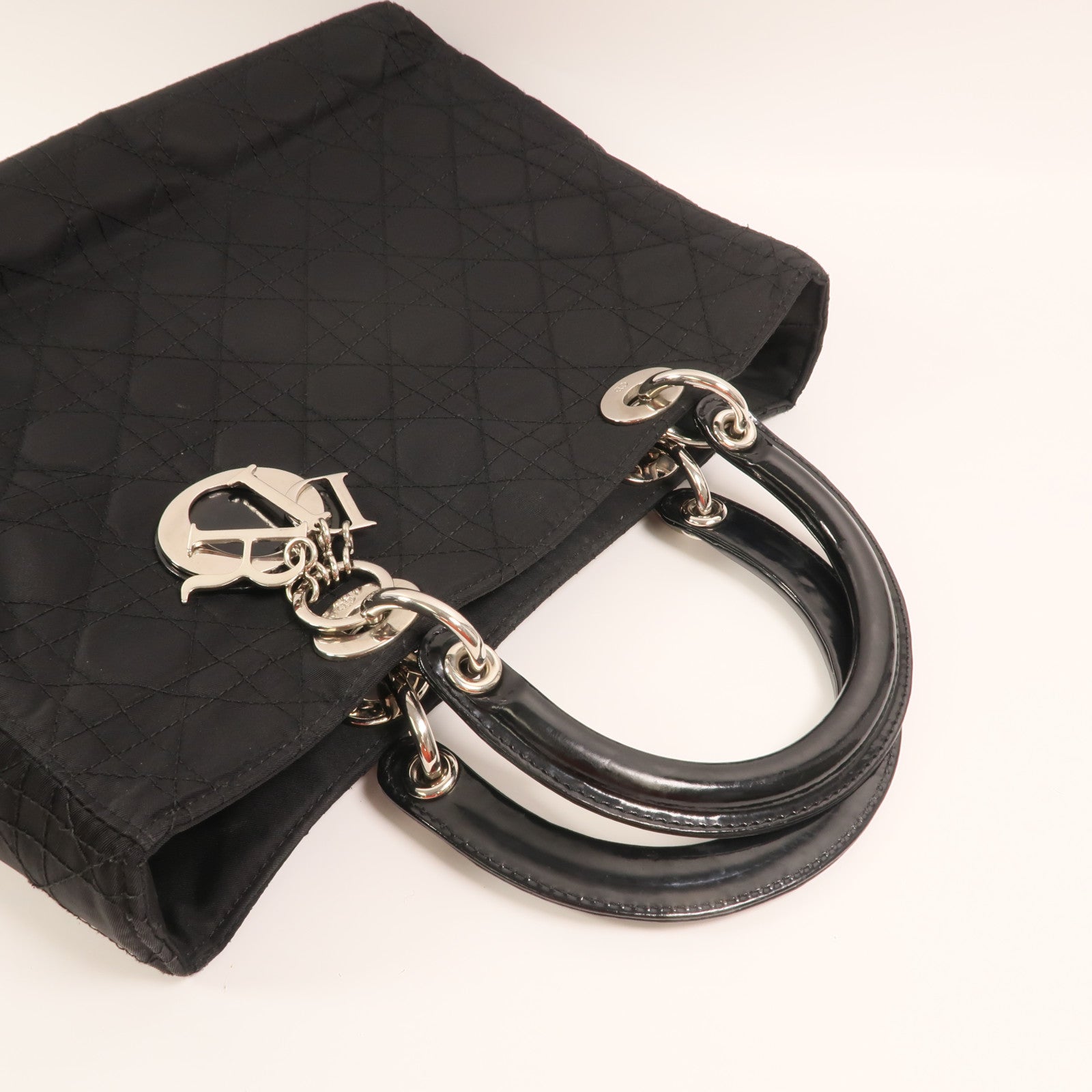 Dior 尼龍Lady Dior銀扣手挽袋