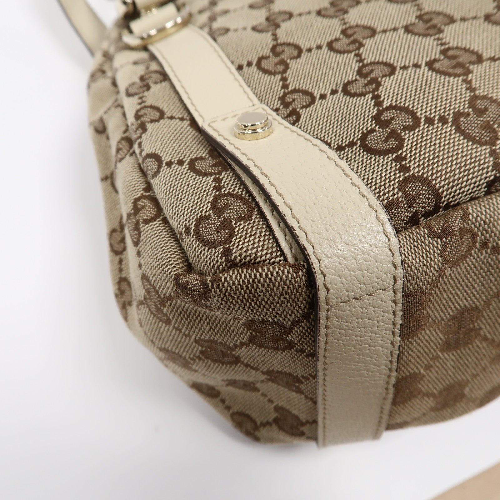 GUCCI 【激減優惠】帆布Abbey Shoulder Bag金扣肩背袋啡色/白色