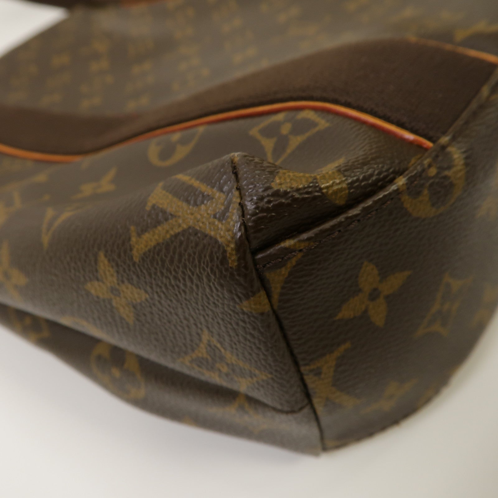LOUIS VUITTON 【激減優惠】Monogram Cabas Beaubourg金扣肩背袋啡色