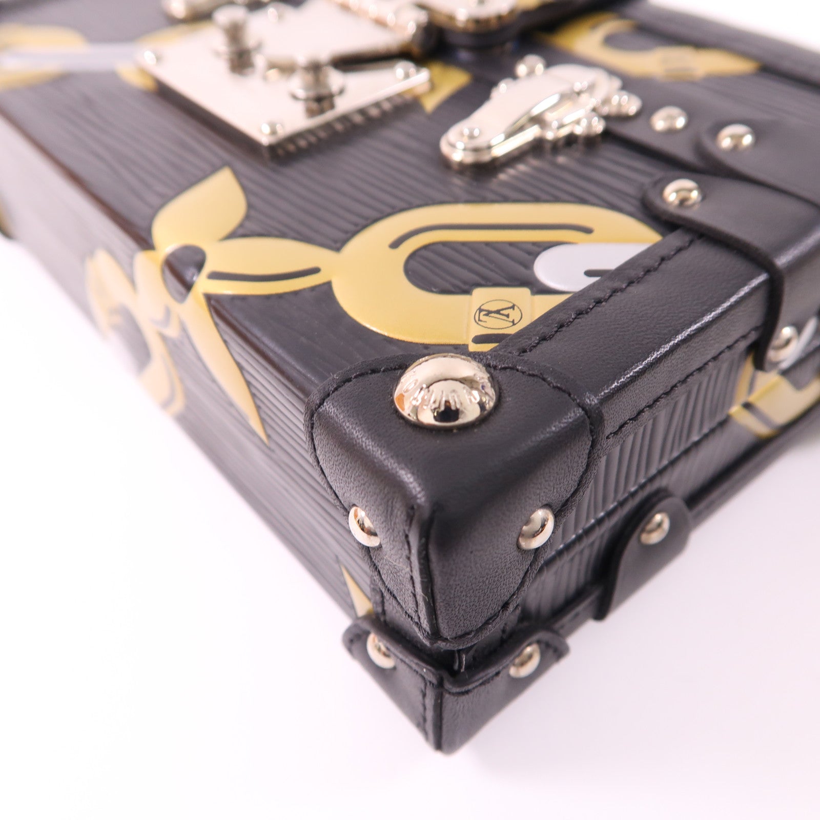 LOUIS VUITTON Epi Chain Flower Petite Malle銀扣肩背袋