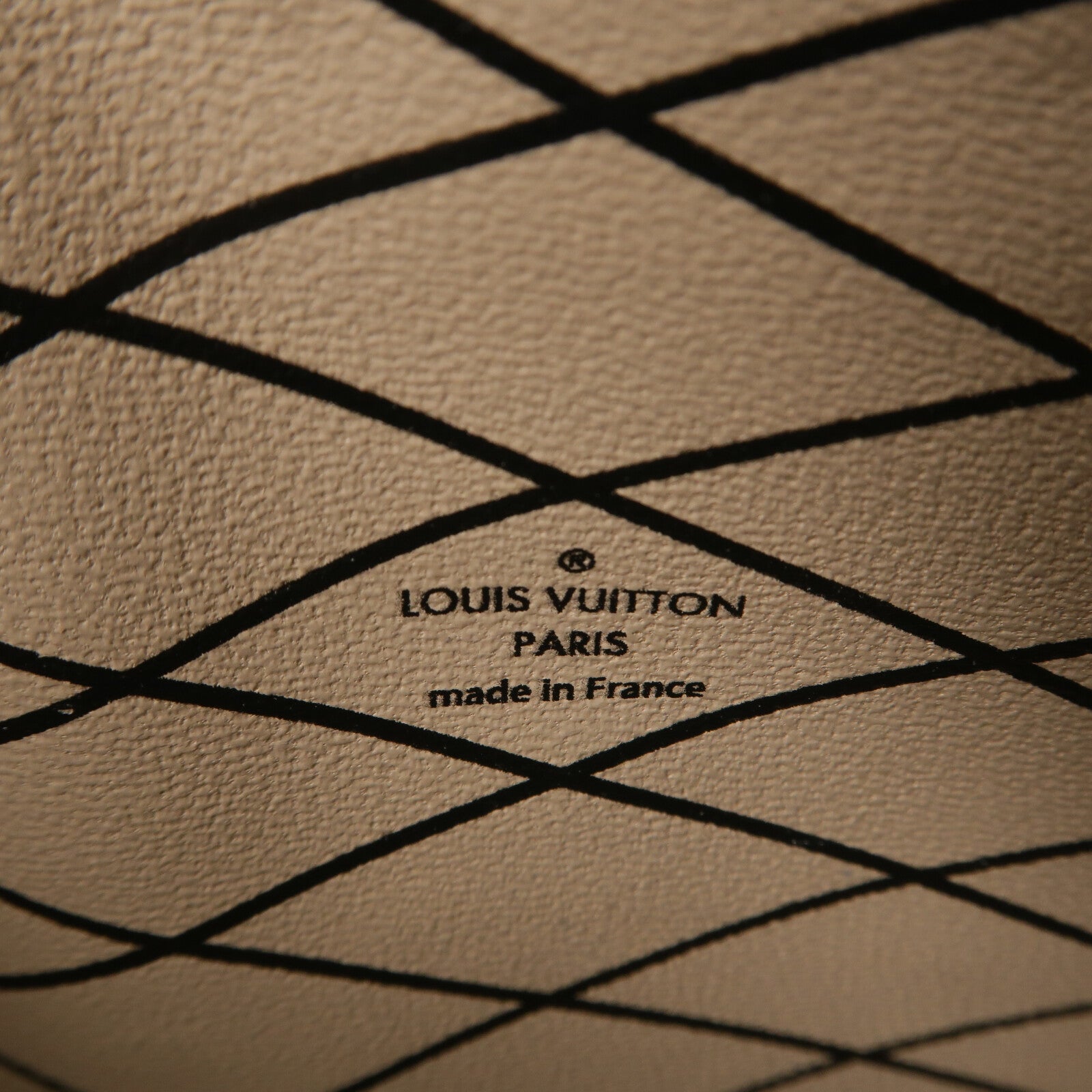 LOUIS VUITTON Epi Trunk Clutch肩背袋