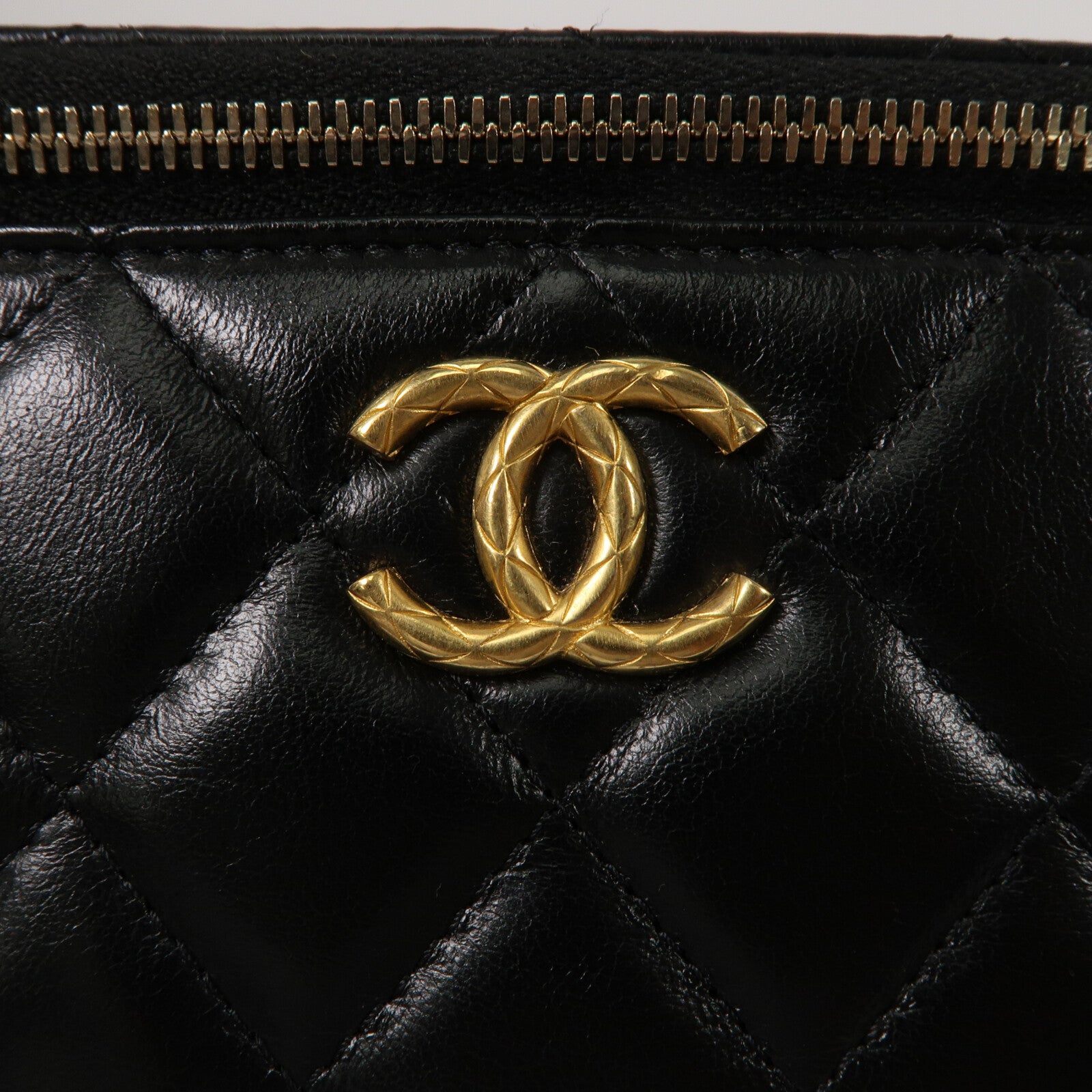 CHANEL 羊皮皮革Vanity Case鏈帶肩背袋