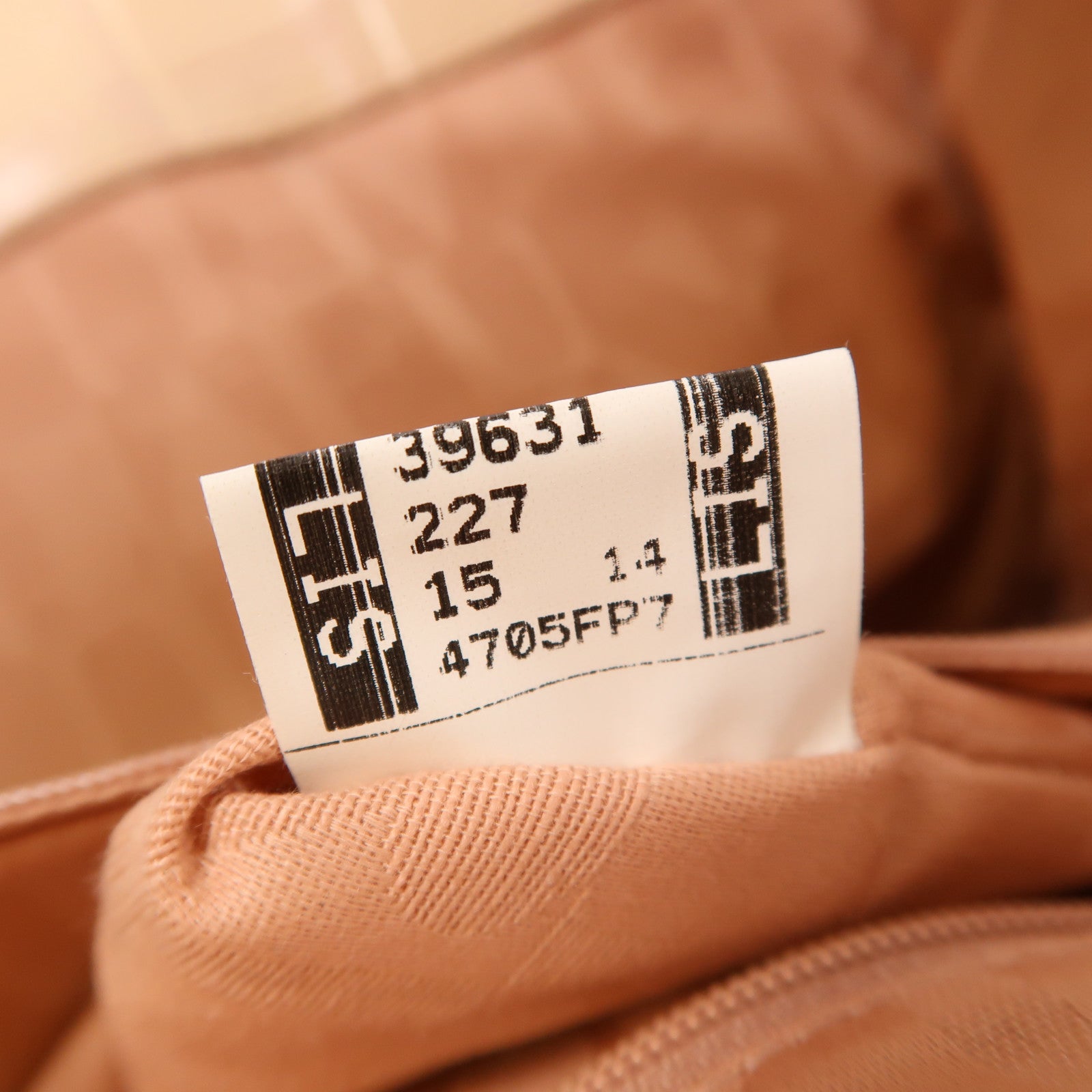 Furla 牛皮皮革Handbag銀扣手挽袋