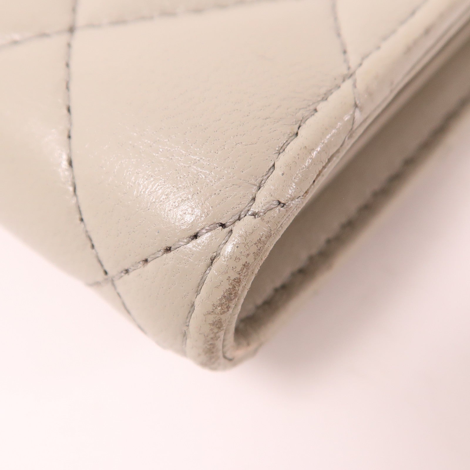 CHANEL 羊皮皮革Wallet金扣錢包