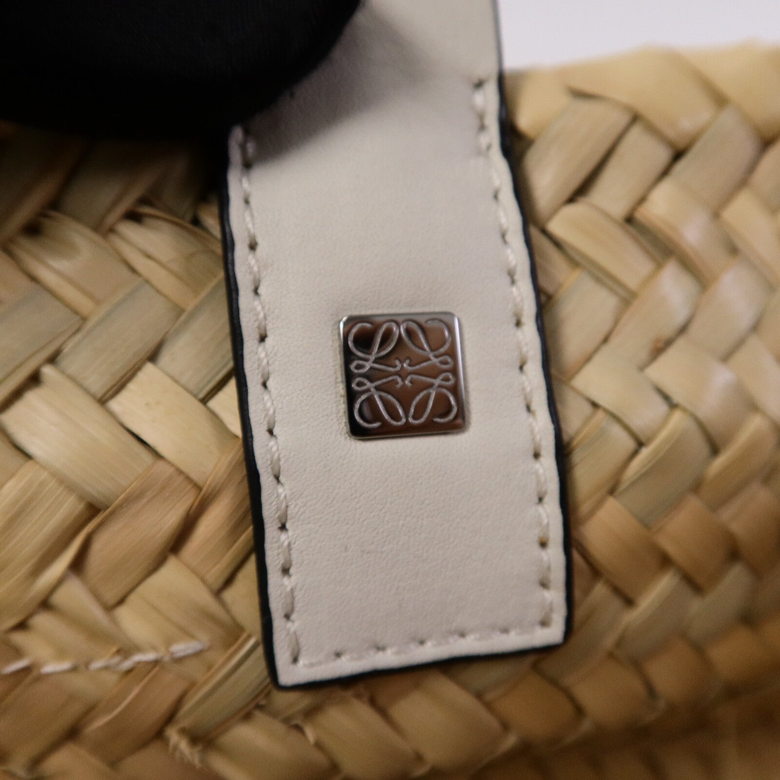 LOEWE Raffia/牛皮皮革Basket Bag肩背袋